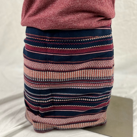 Hollister Boho Mini Skirt | Size 0 - Picture 2 of 5